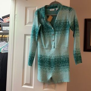 Vestique medium green romper